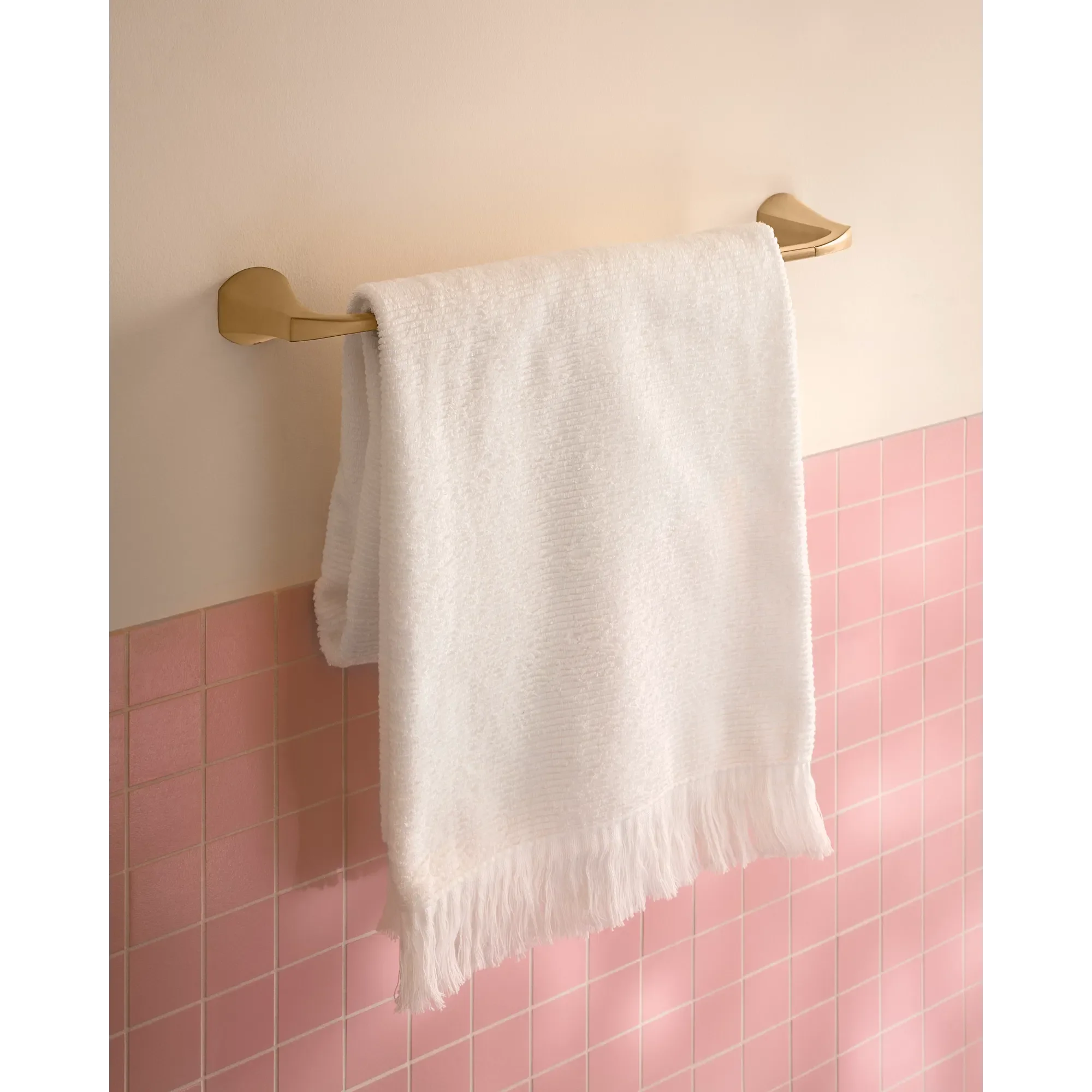 Lindor 18" Towel Bar - Image 23