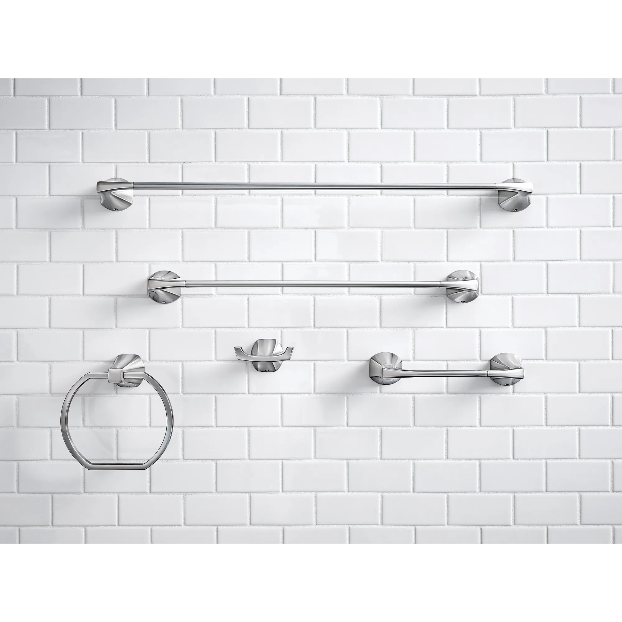 Lindor Towel Ring - Image 3