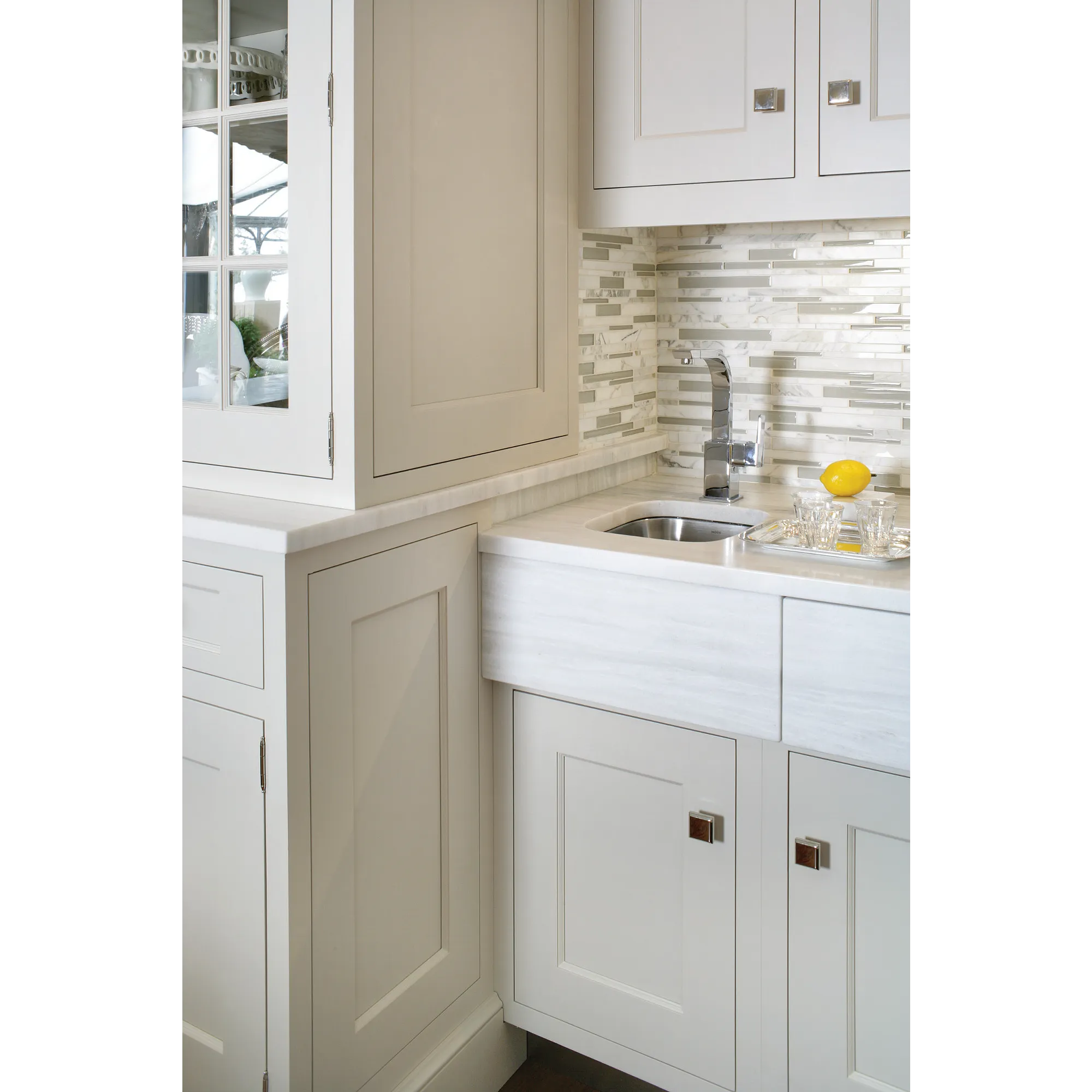 90 Degree Chrome One-Handle High Arc Bar Faucet - Image 3