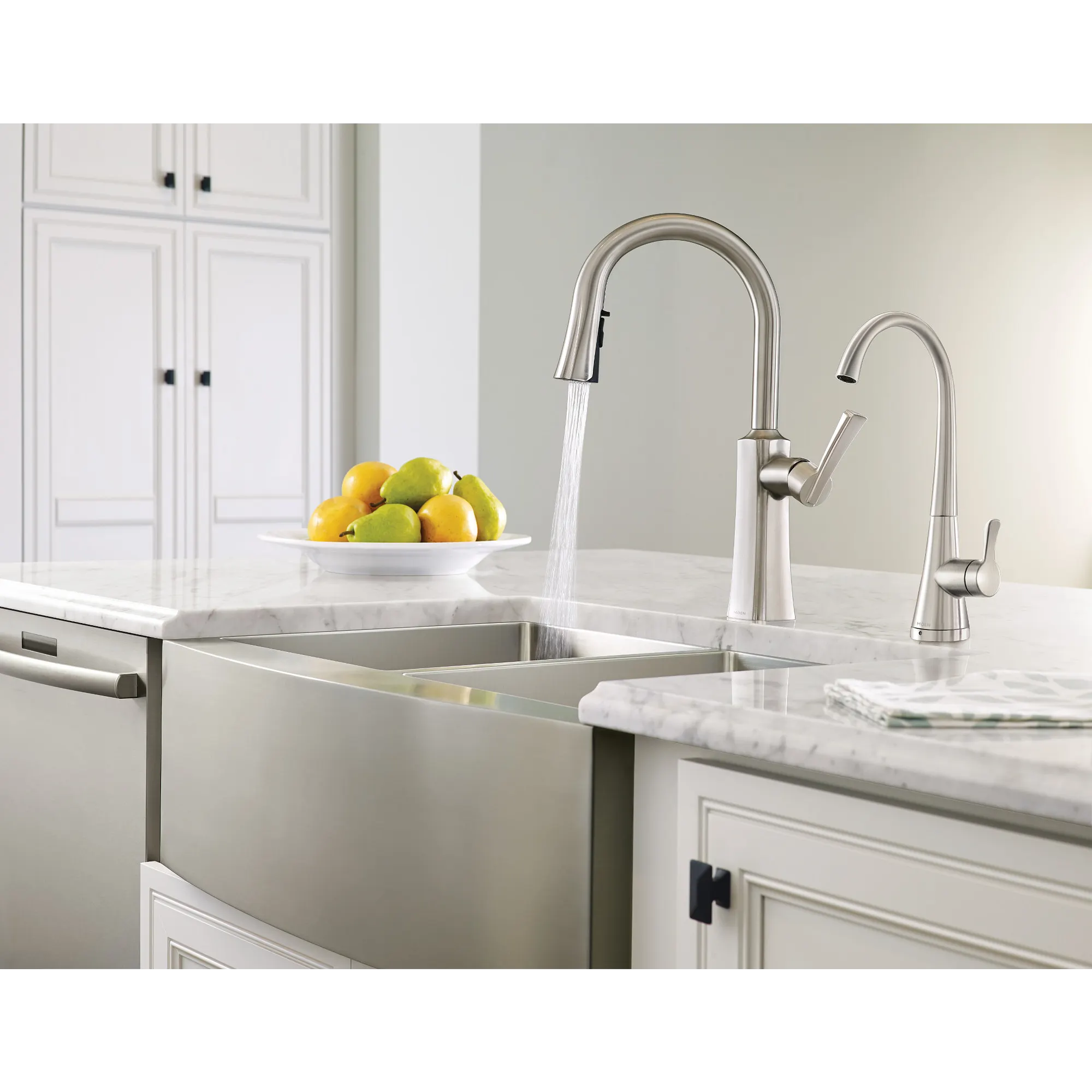 Sip Transitional Chrome One-Handle High Arc Beverage Faucet - Image 12