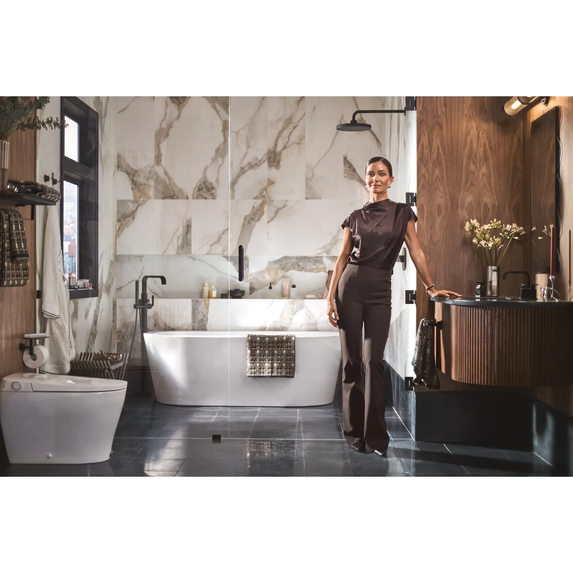 Cambium Chrome one-handle tub filler includes hand shower - Image 9