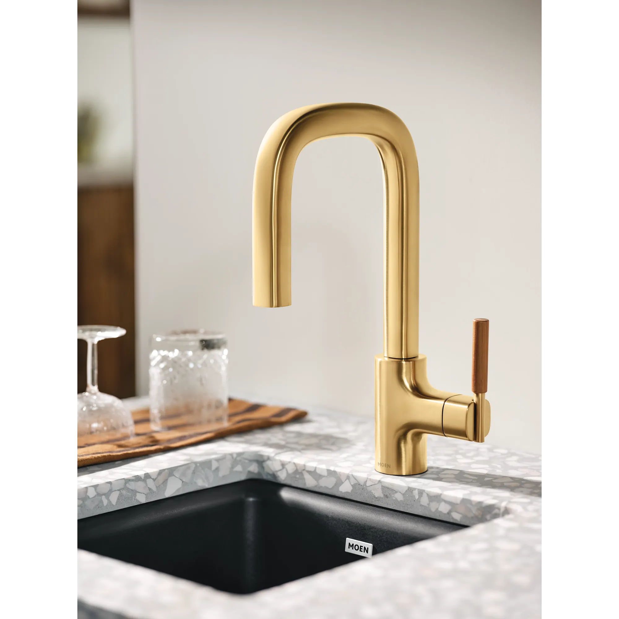 Tenon One-Handle Pulldown Bar Faucet - Image 29