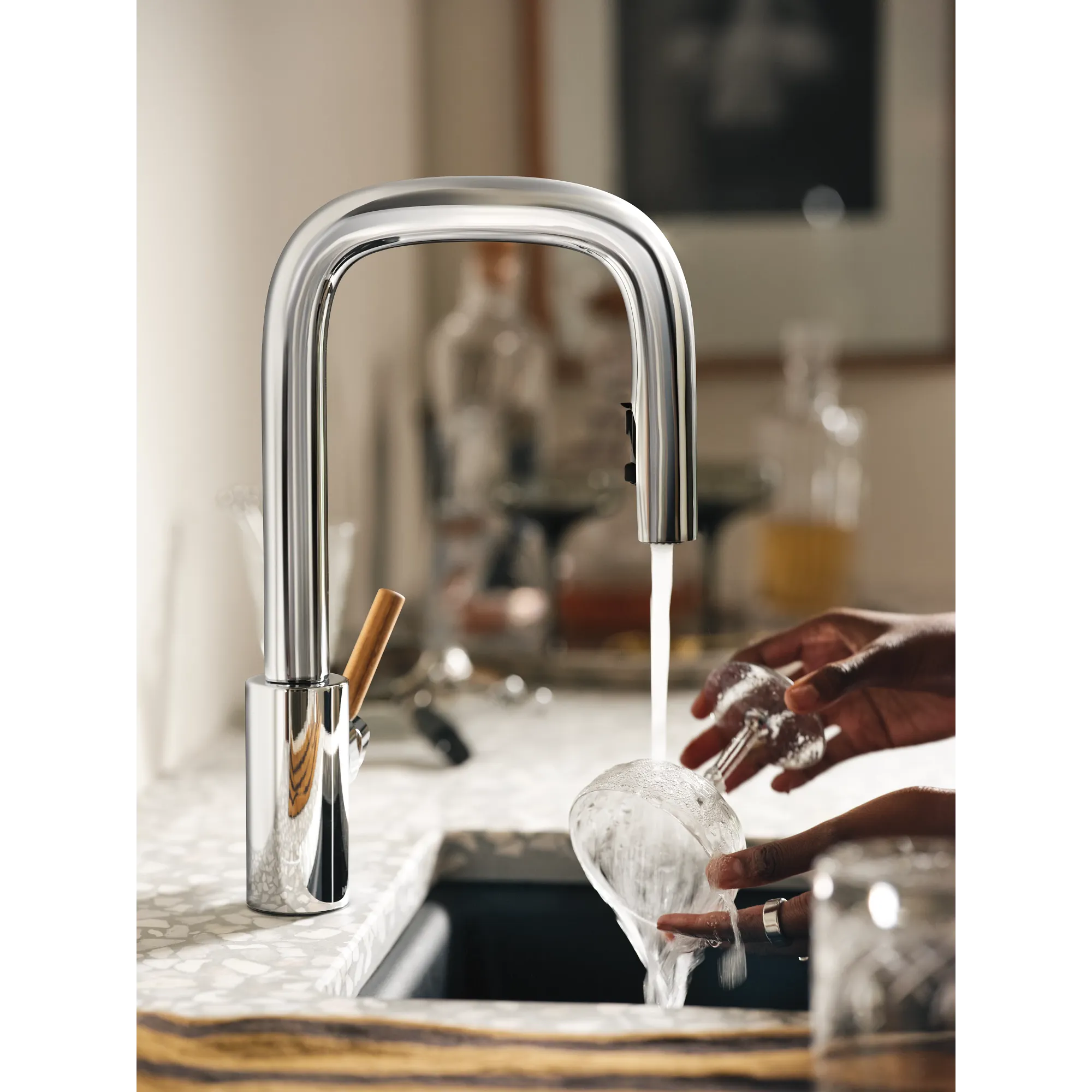 Tenon One-Handle Pulldown Bar Faucet - Image 4
