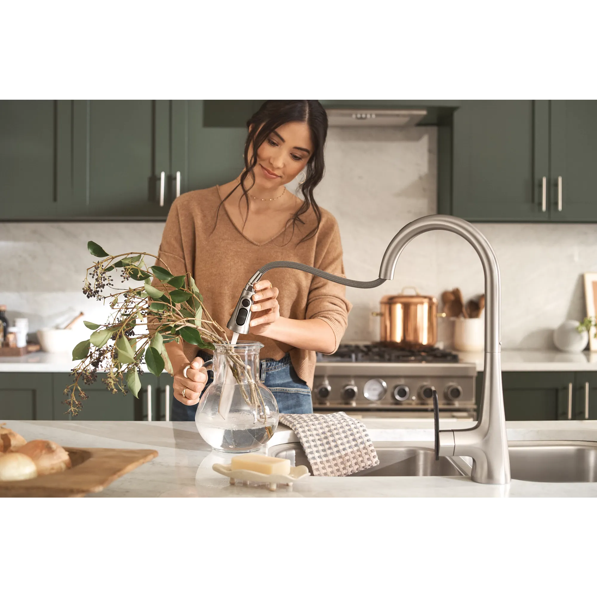 Sinema Motion Control Smart Pulldown Touchless Kitchen Faucet - Image 34