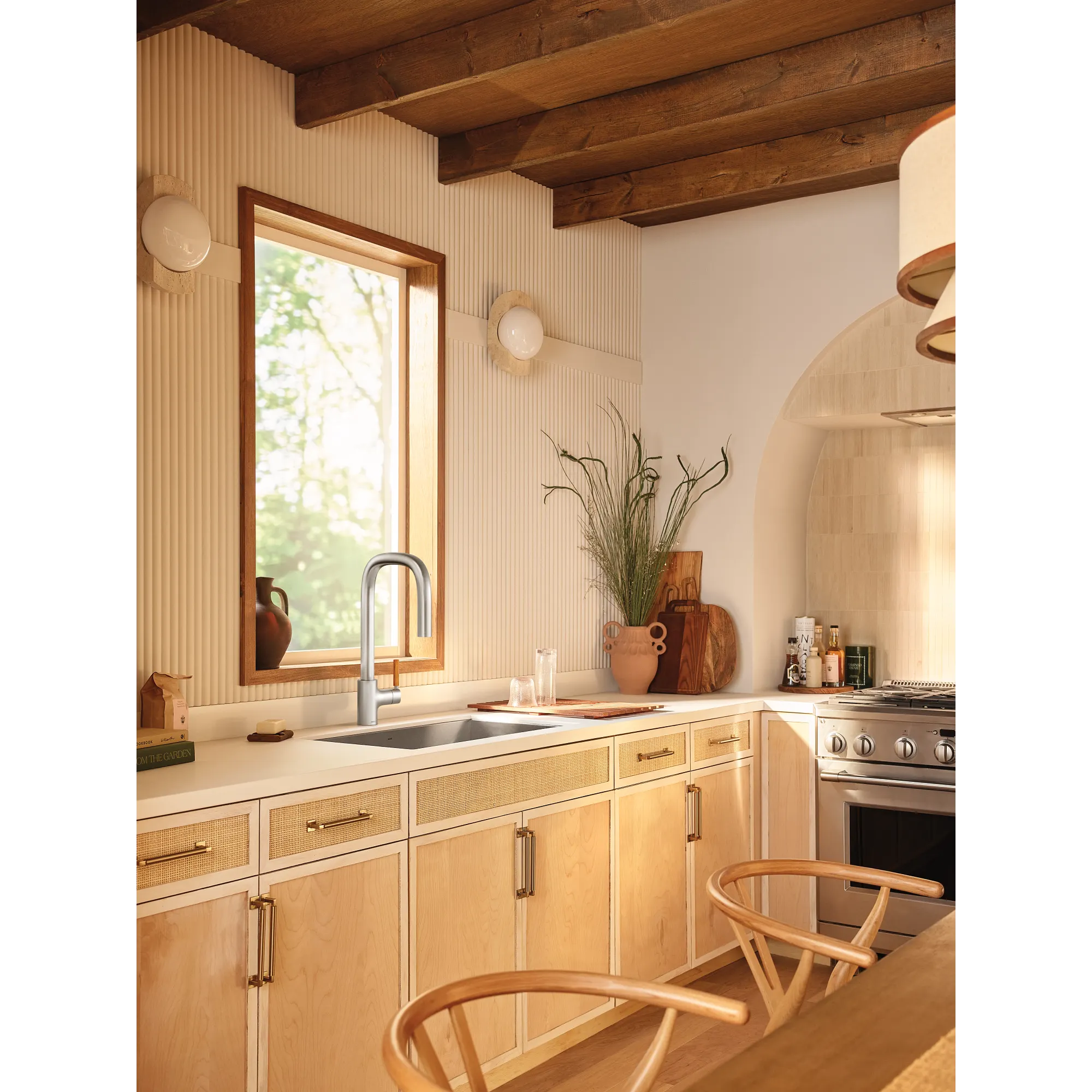 Tenon One-handle High Arc Pulldown Kitchen Faucet - Image 40