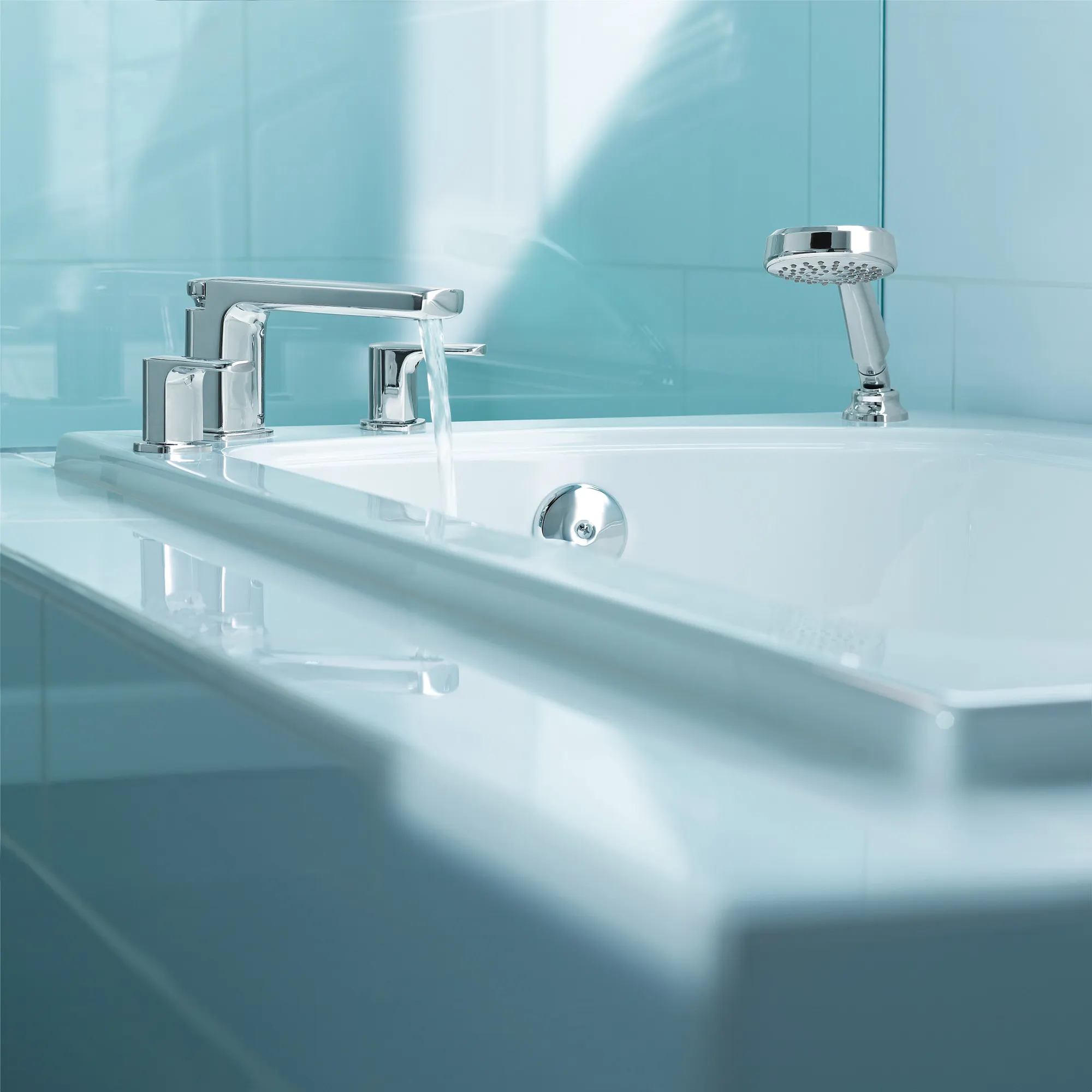 Rizon Chrome Two-Handle Low Arc Roman Tub Faucet including Handheld Shower - Image 4