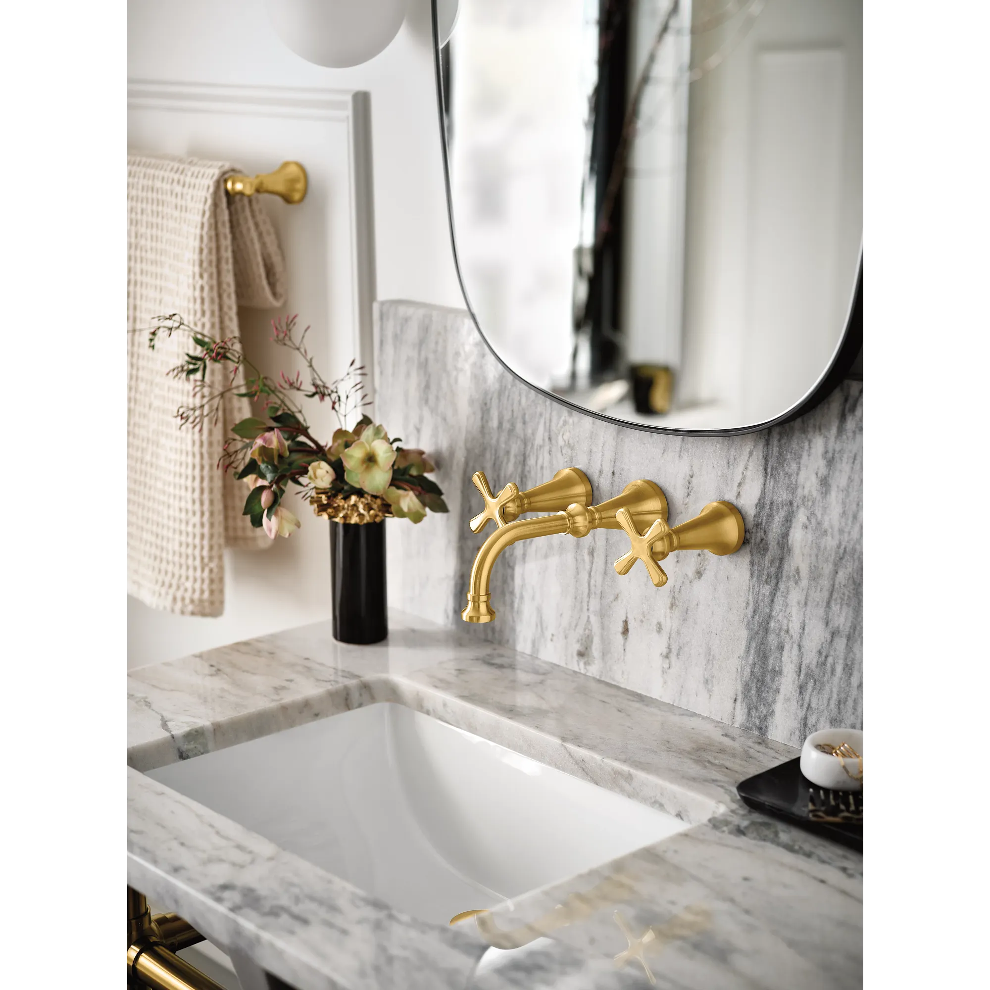 Colinet Chrome two-handle wall mount bathroom faucet - Image 19