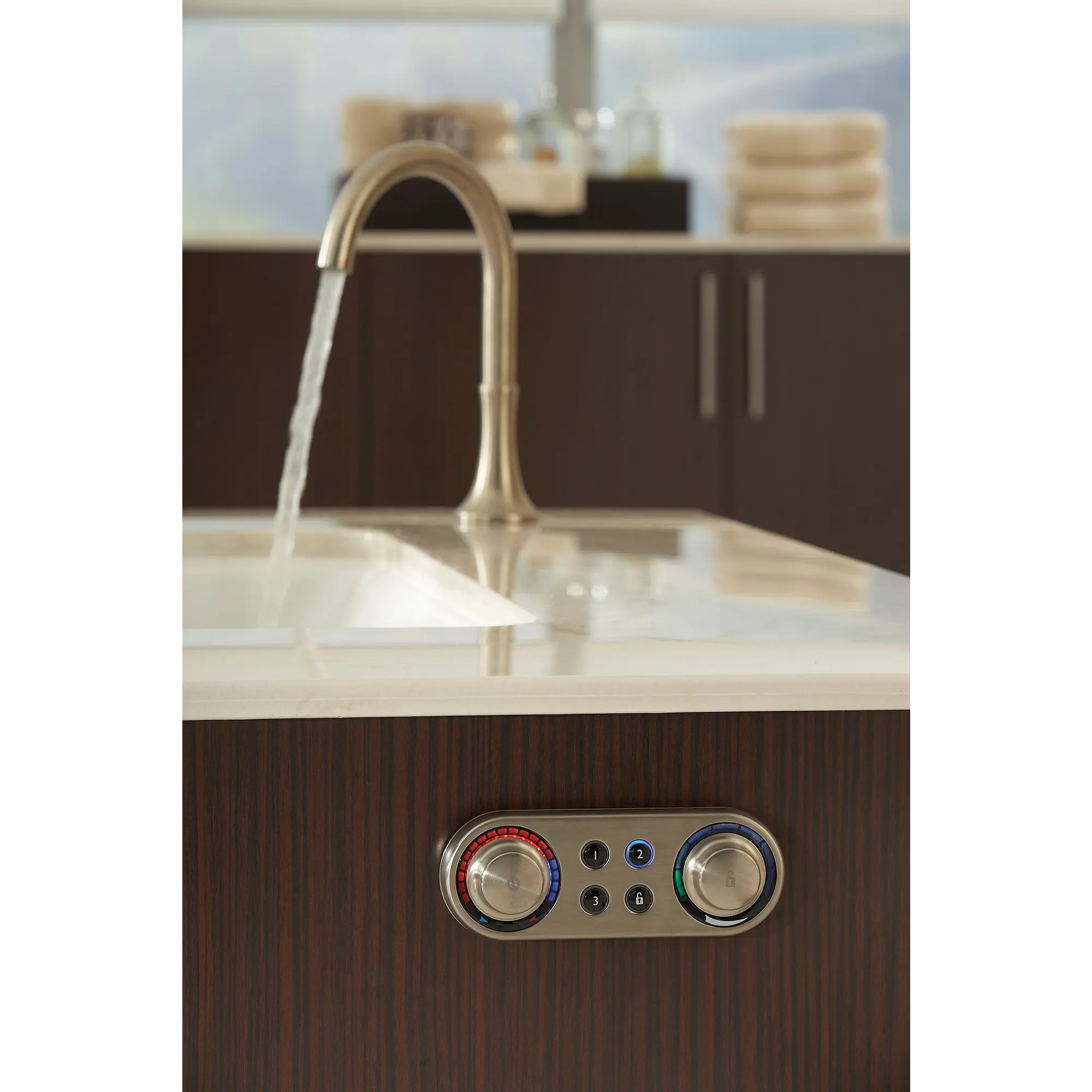 Icon Chrome high arc roman tub faucet - Image 6