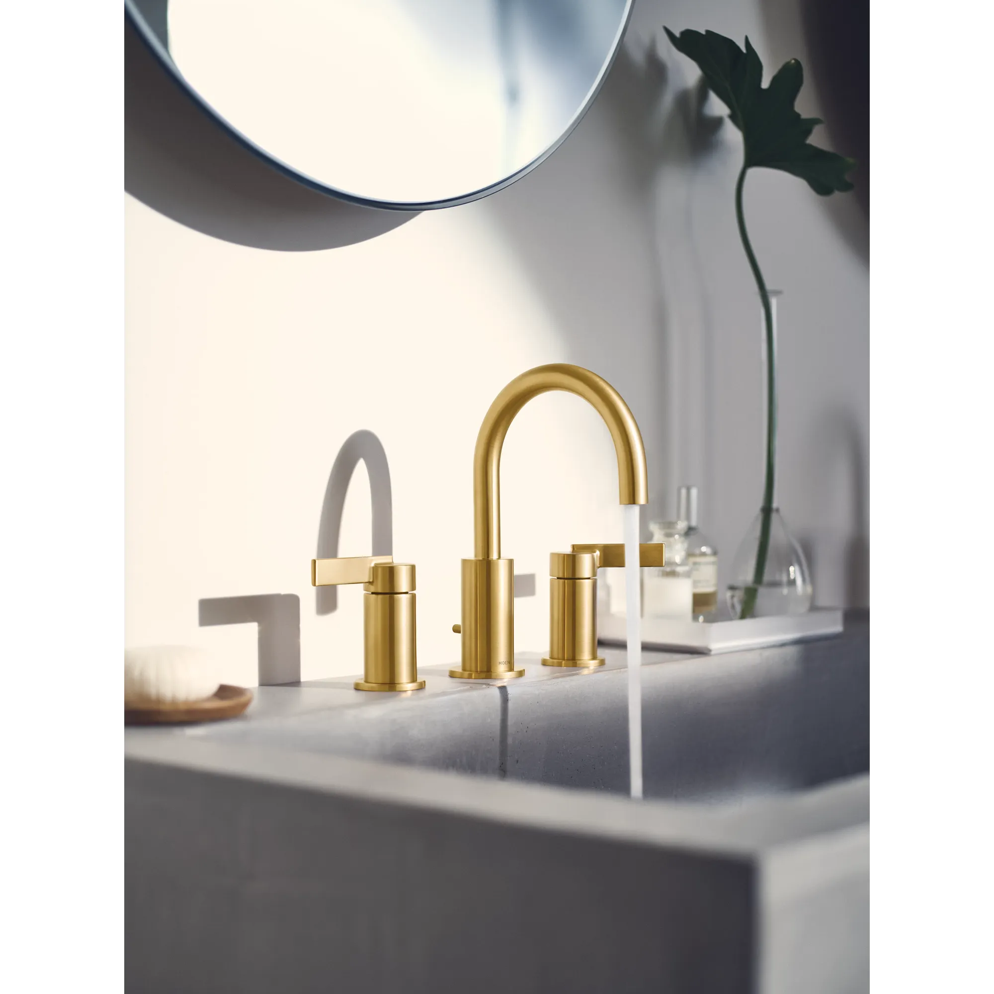 Cia Chrome two-handle high arc bathroom faucet - Image 14