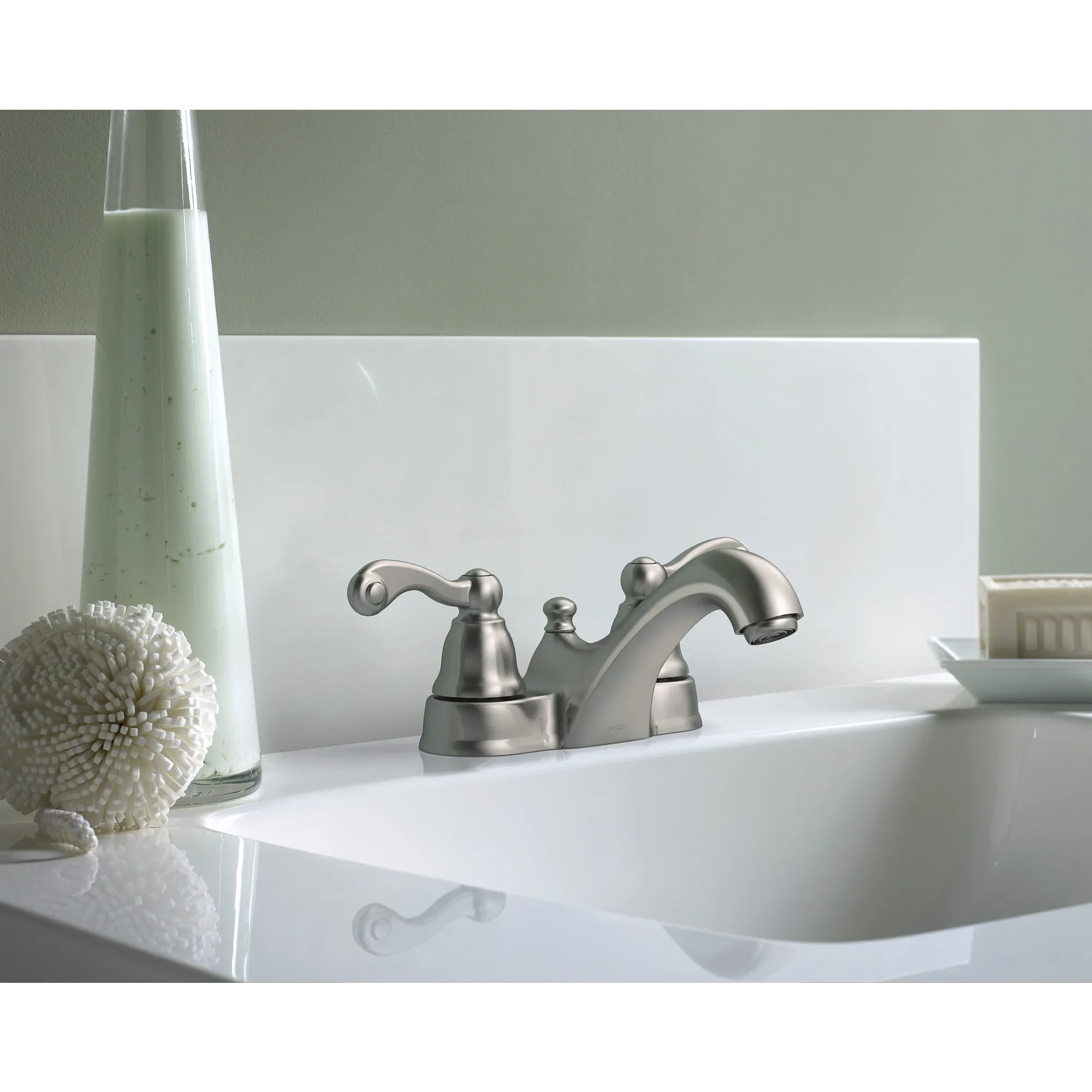 Traditional Two-handle Centerset Bathroom Sink Faucet - Image 7