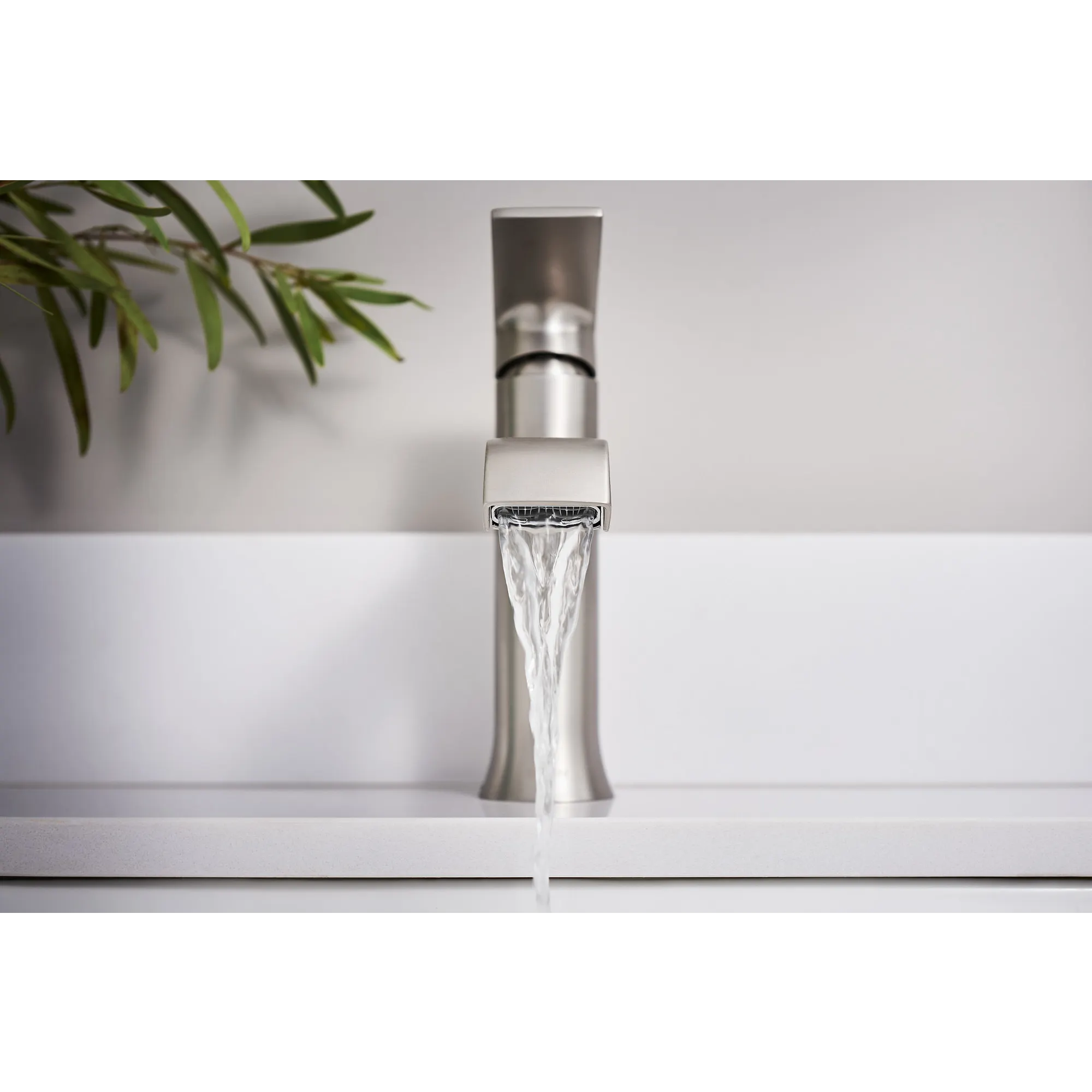 Genta Chrome one-handle bathroom faucet - Image 13
