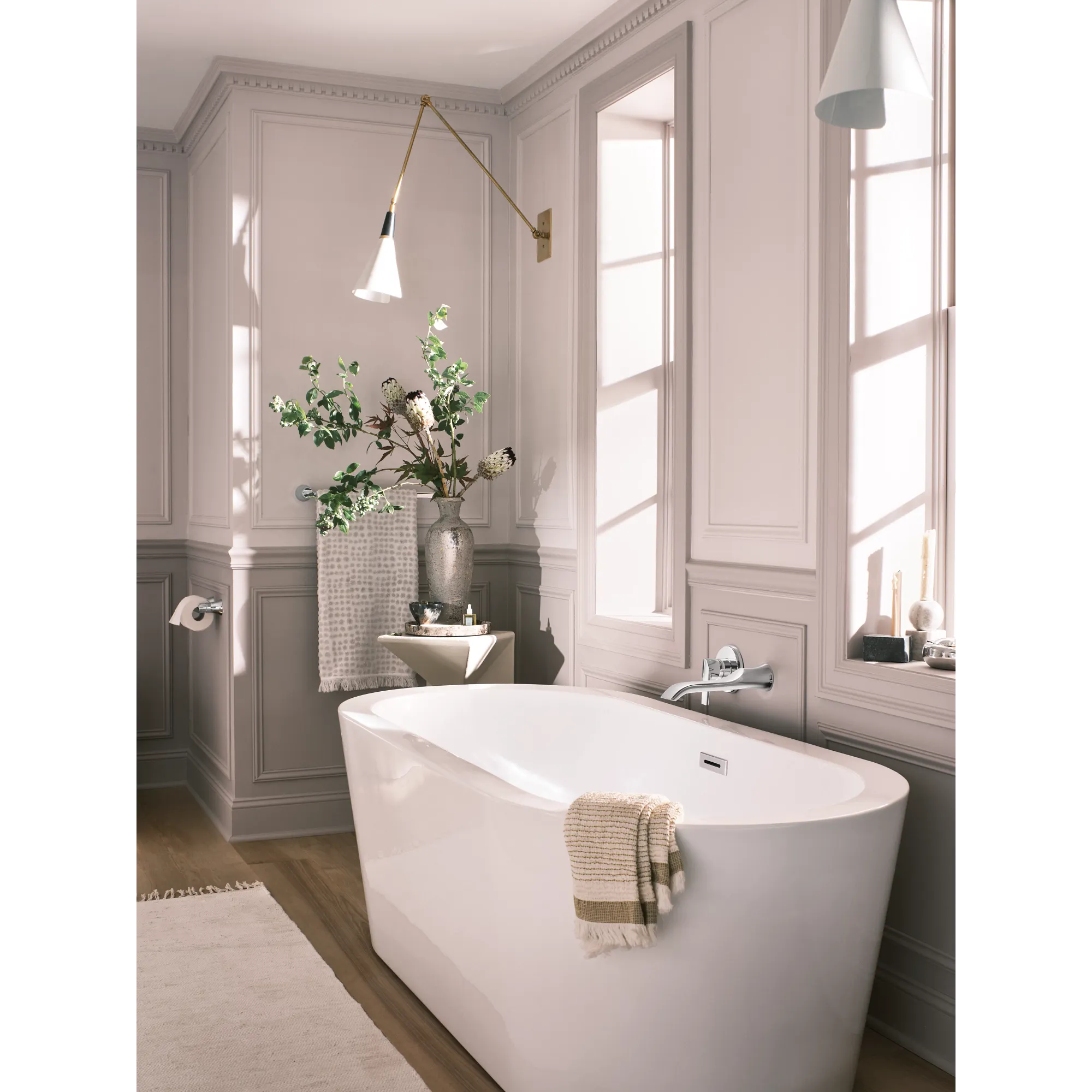 Doux Wall Mount Tub Filler Trim - Image 6