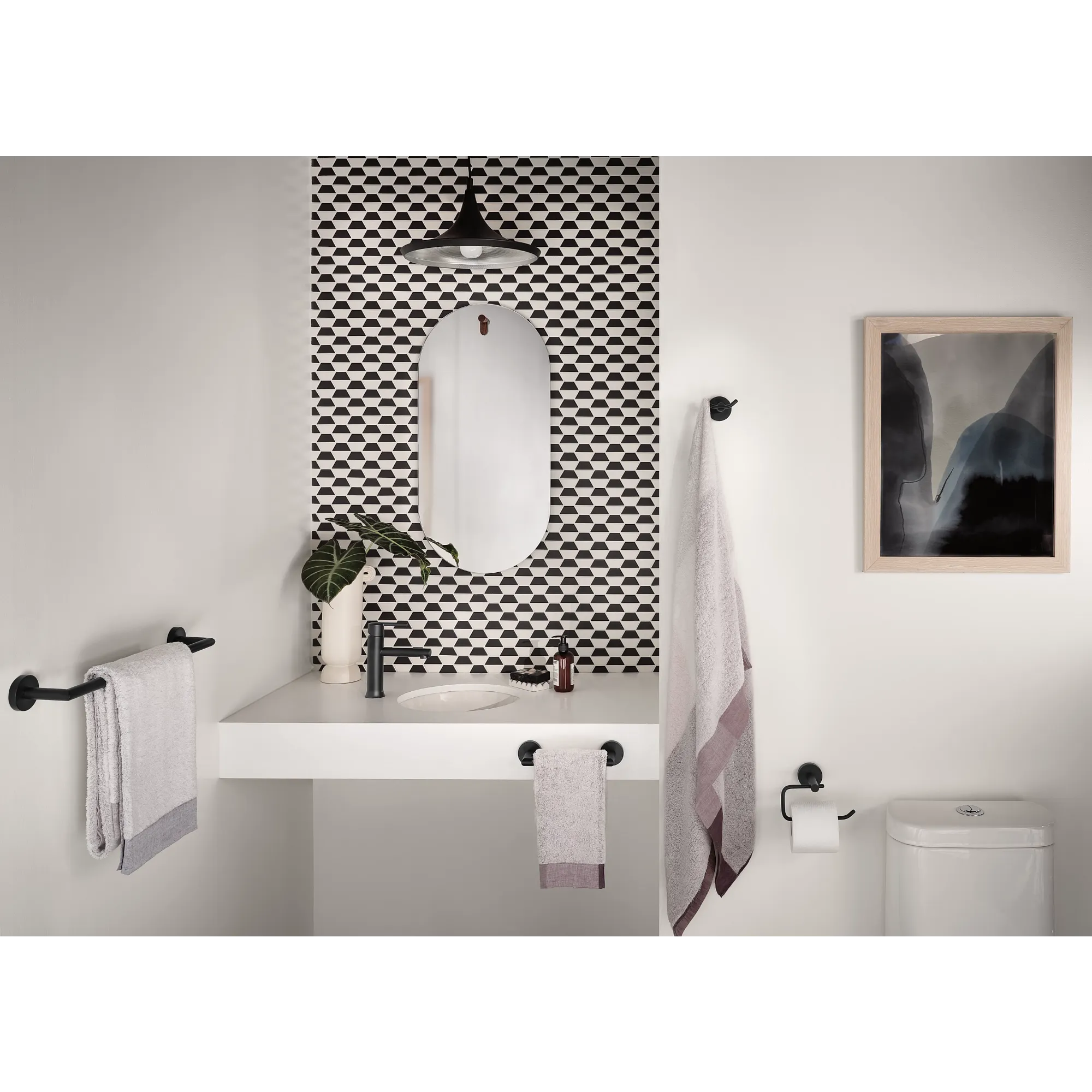 Arlys Chrome towel bar - Image 4