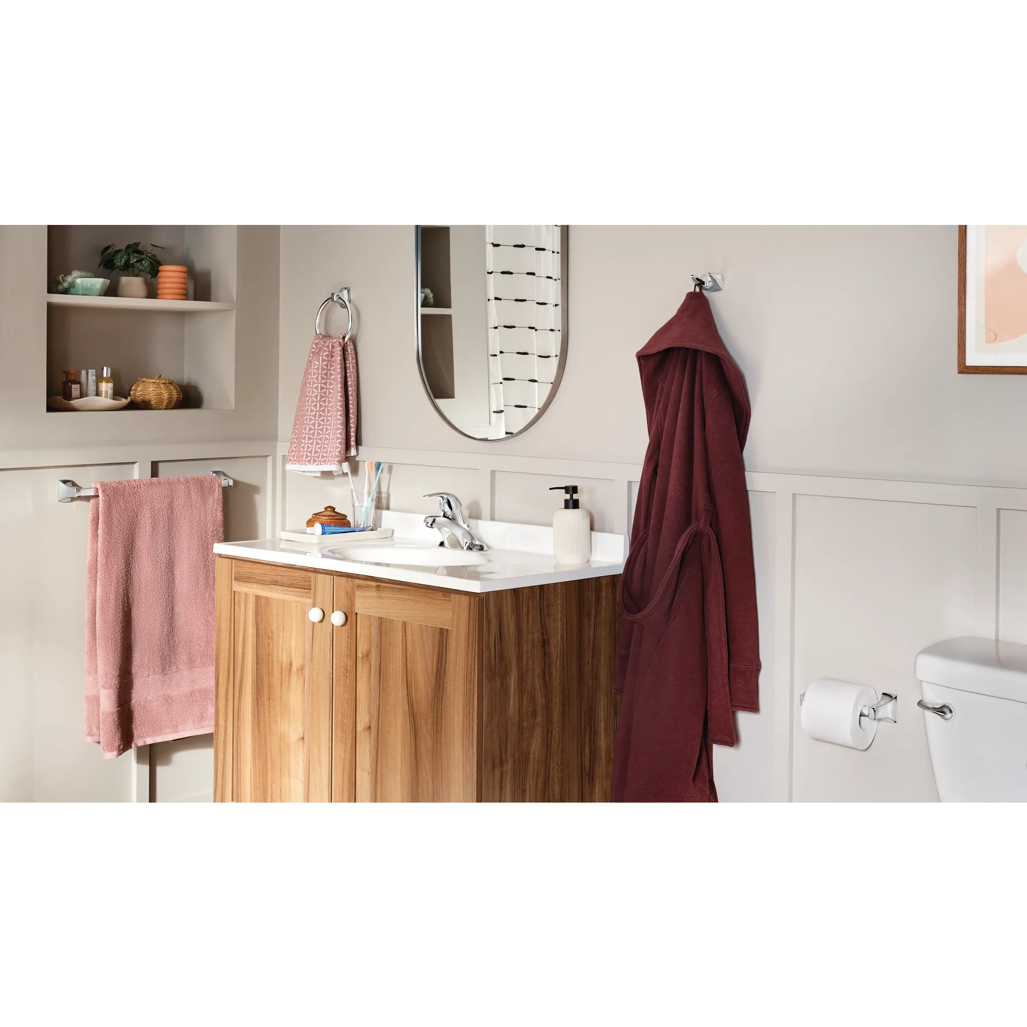 Adler Chrome 18" towel bar - Image 6