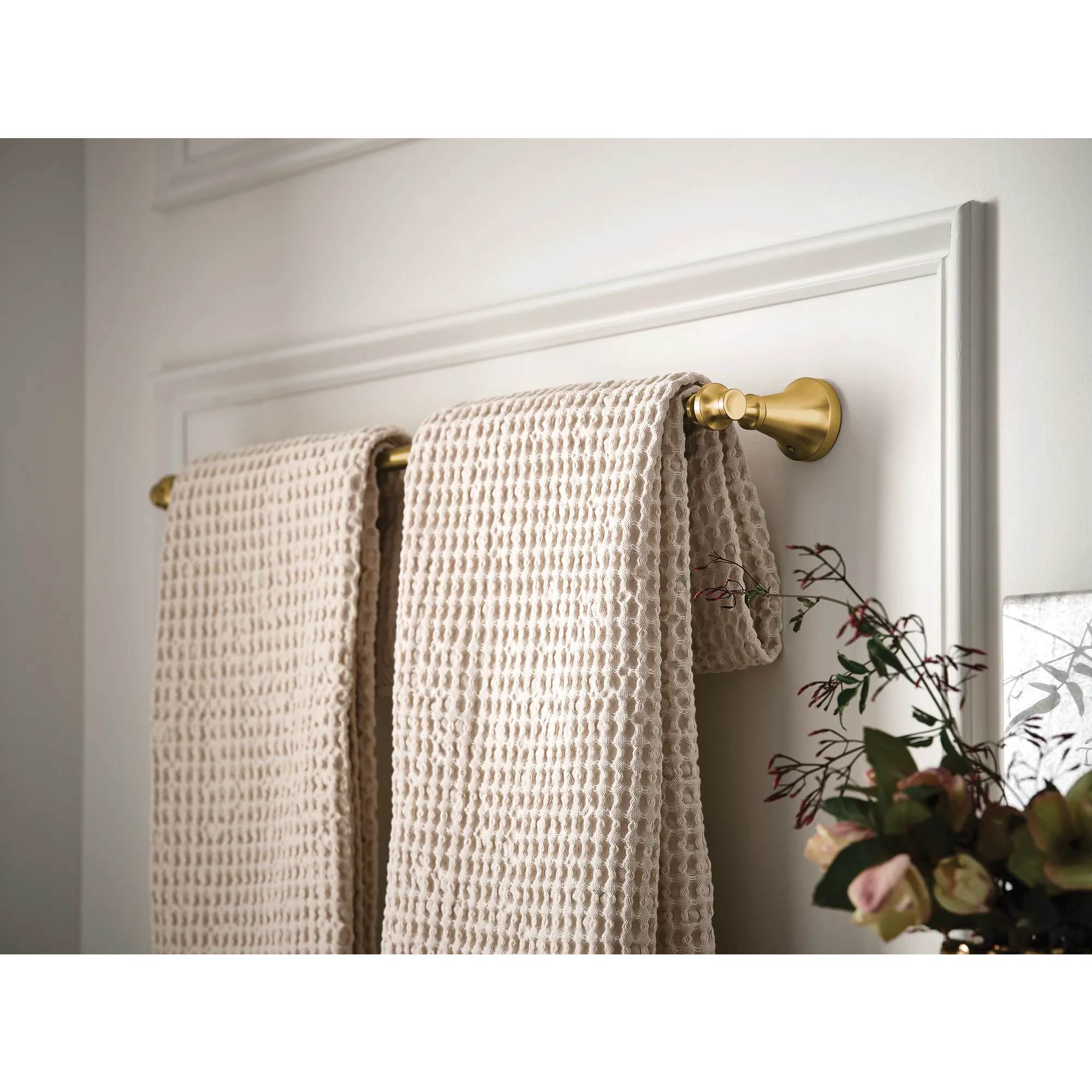 Colinet Chrome towel bar - Image 11