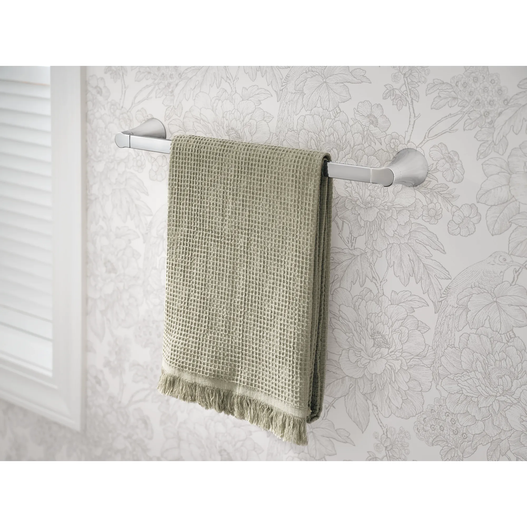Jase Chrome towel bar - Image 3