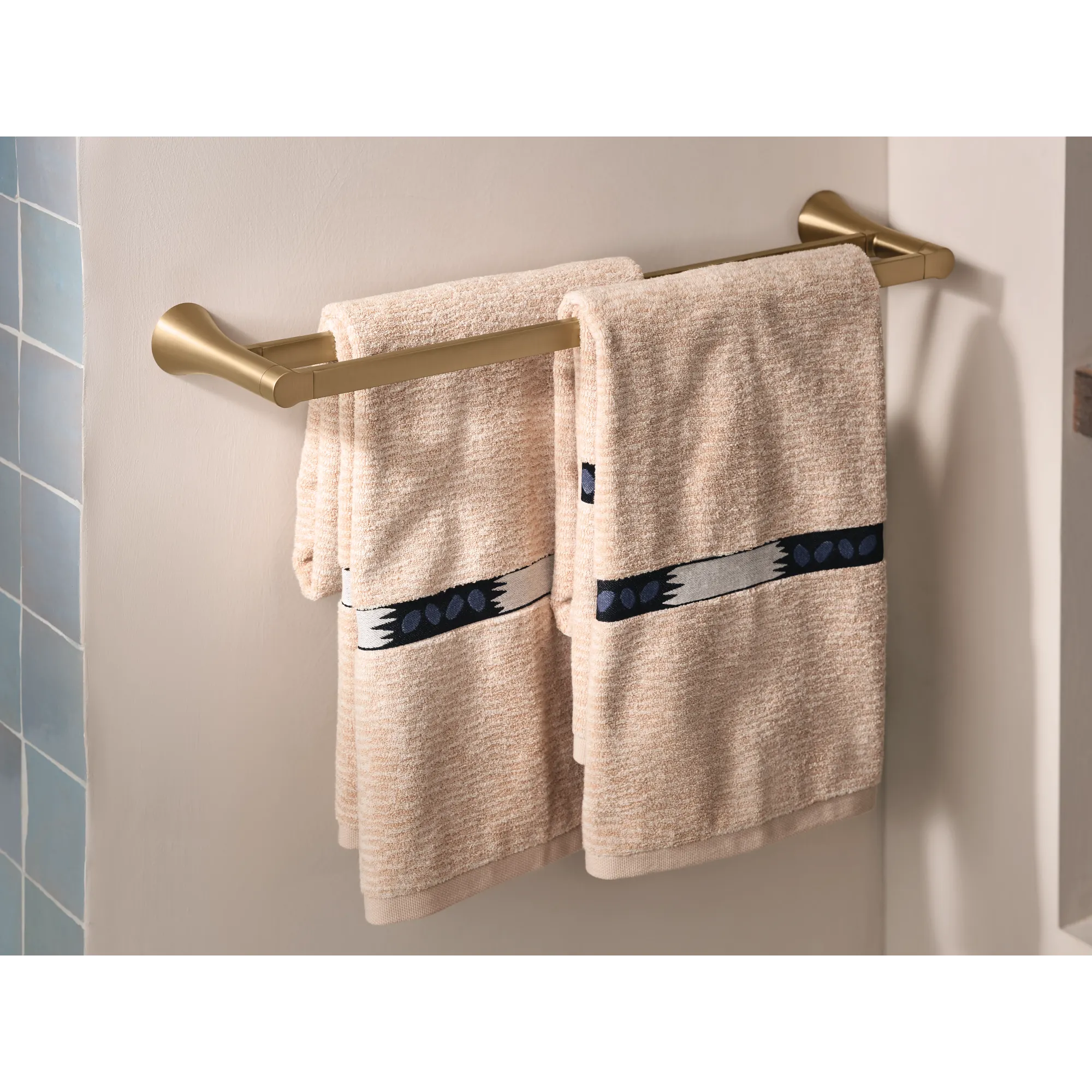 Jase Chrome double towel bar - Image 17