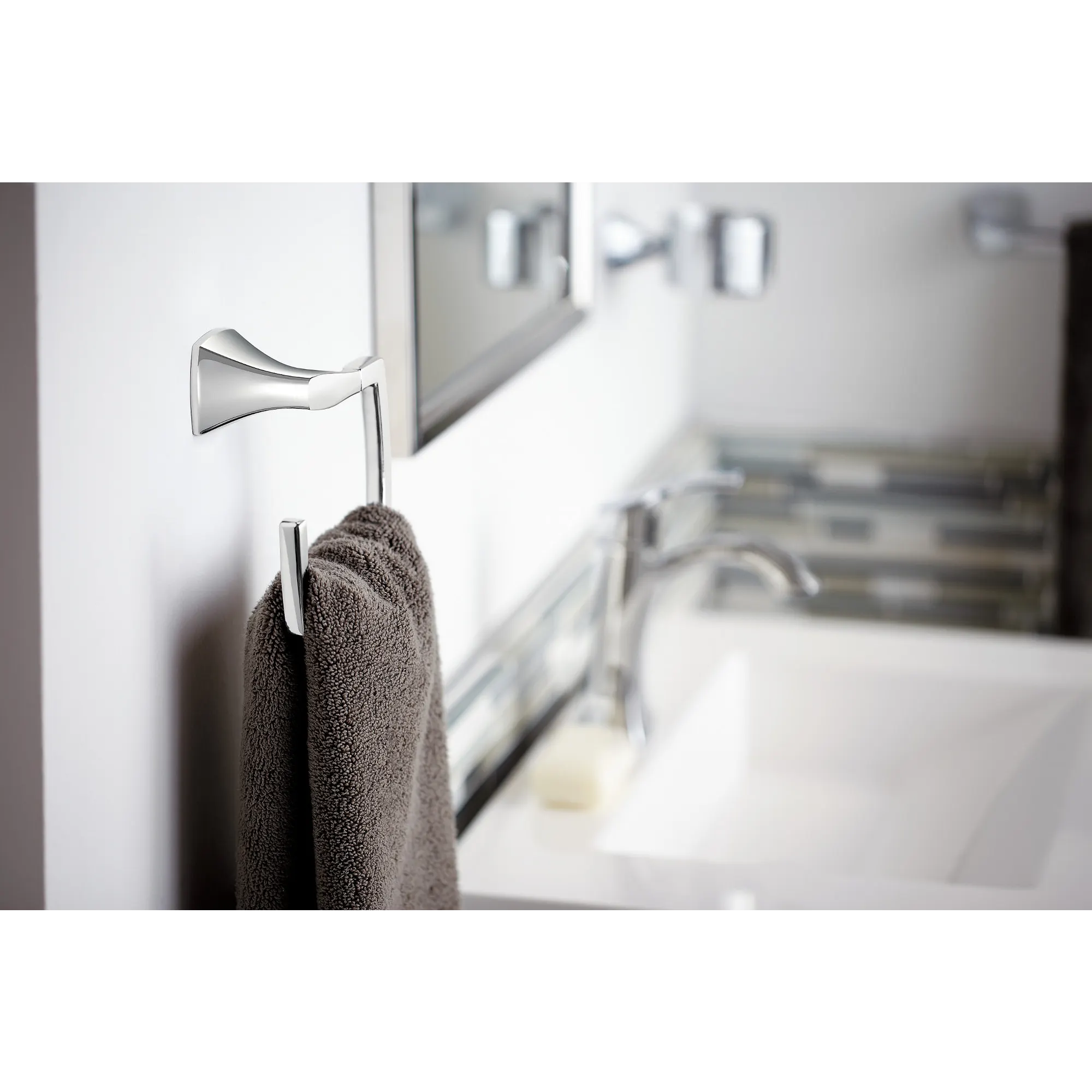 Voss Towel Ring - Image 28