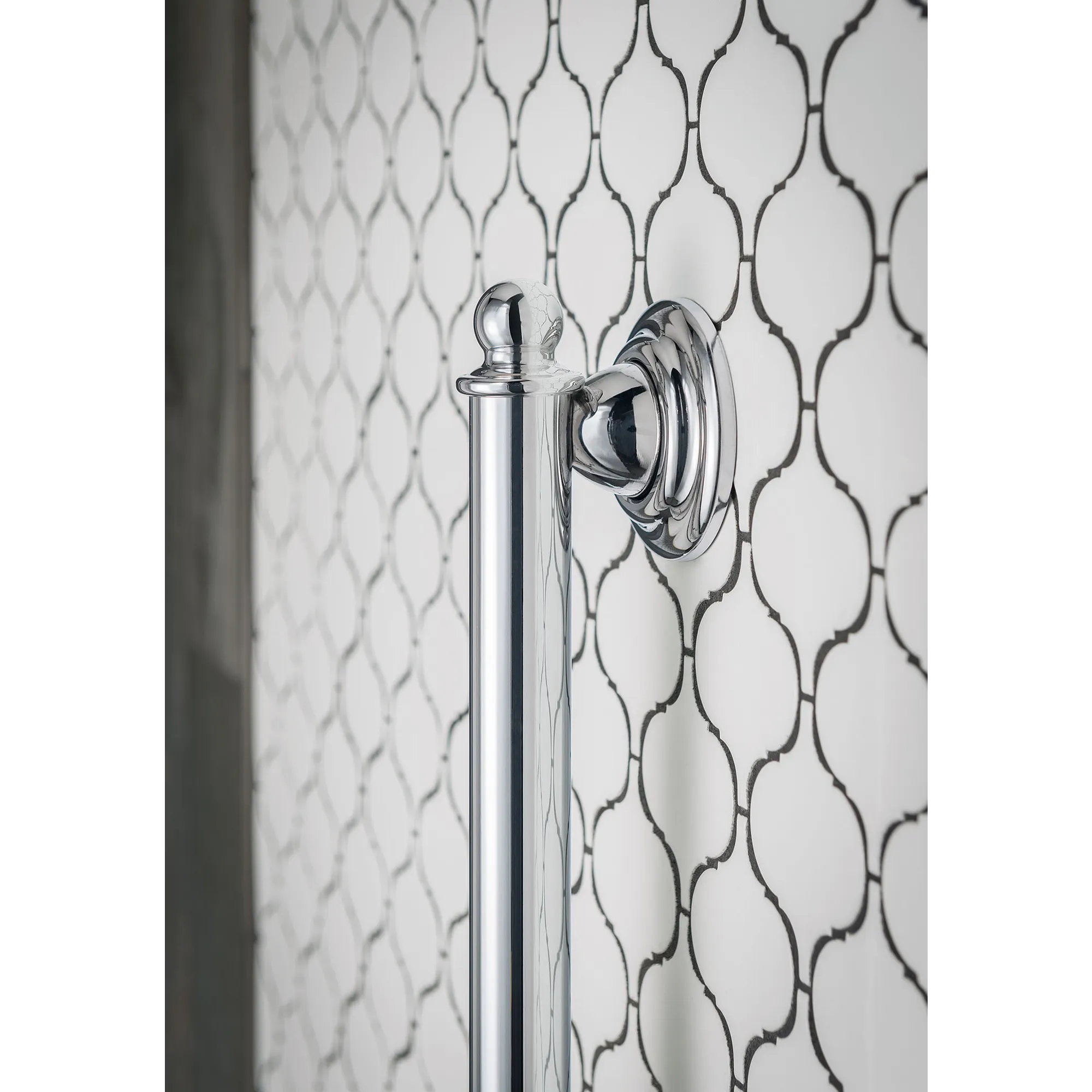 Brantford Chrome 18" Designer Grab Bar - Image 3